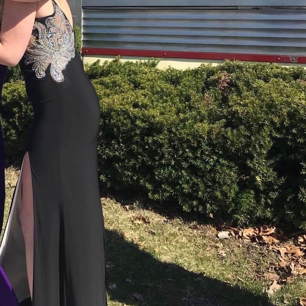 David’s Bridal prom dress size 6 - Picture 8 of 8